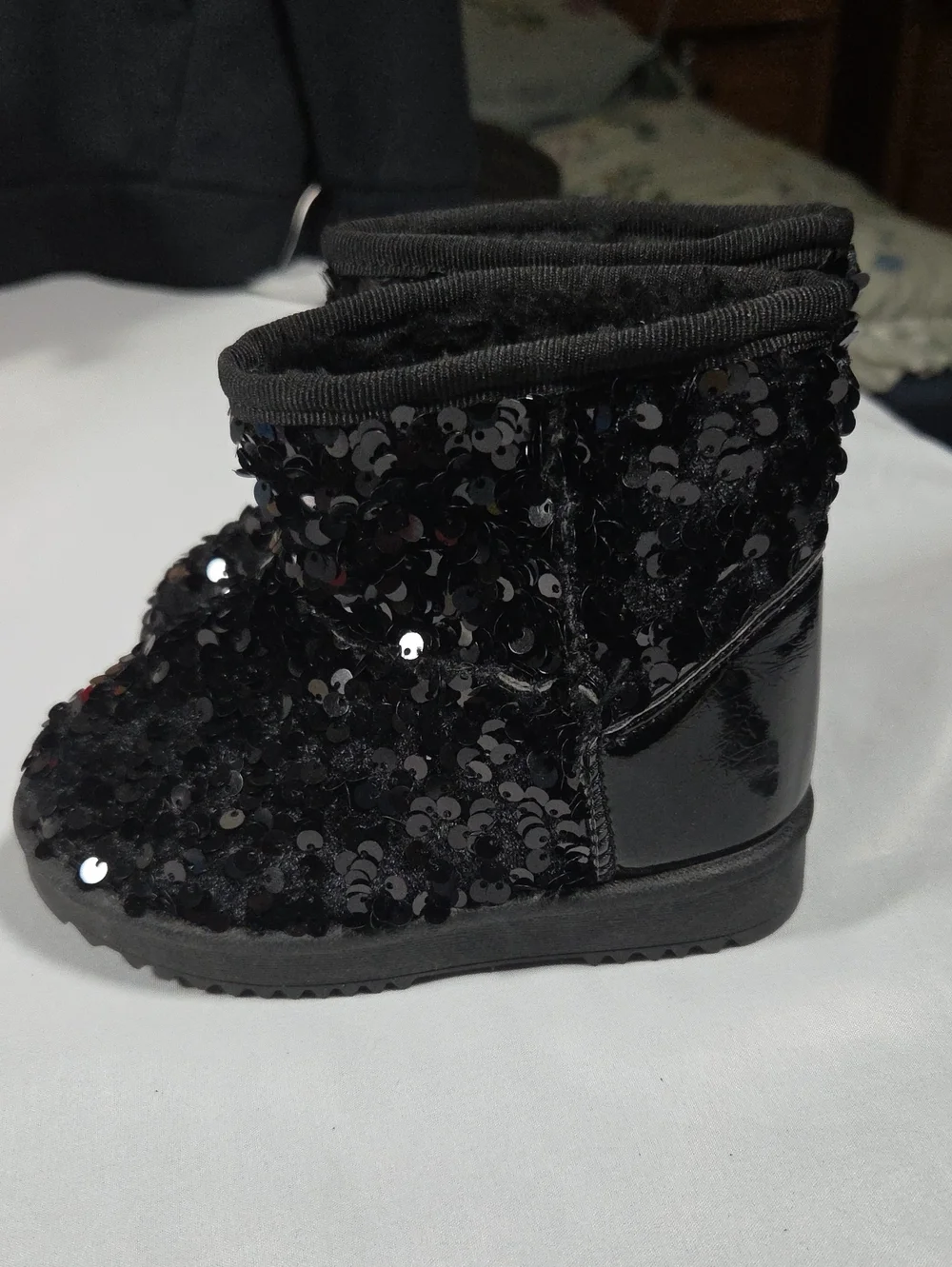 Childs Black Sequin Faux-Fur Ankle Boots By Link - Child Size 5